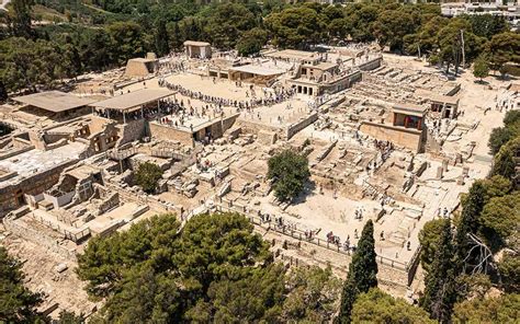 X Marks the Spot: Unearthing Architectural Marvels and Timeless Wisdom in Xerxes and his Palace